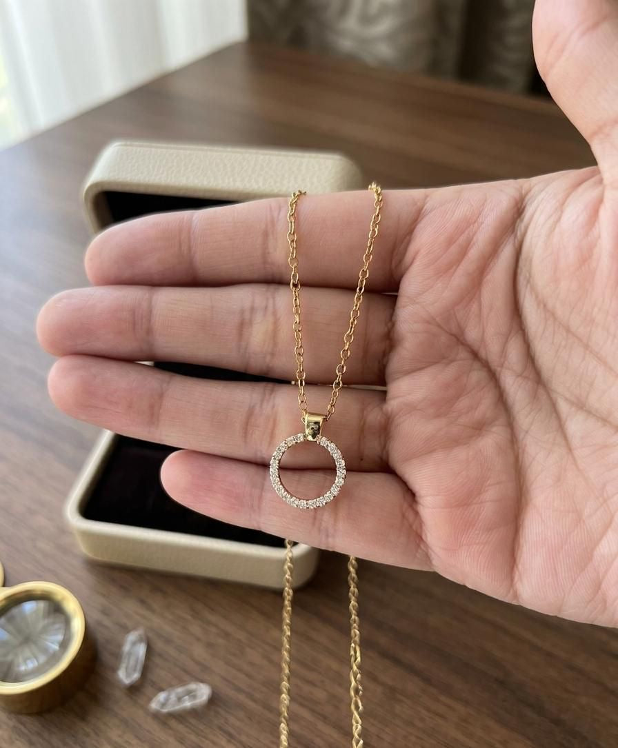 Halo Necklace