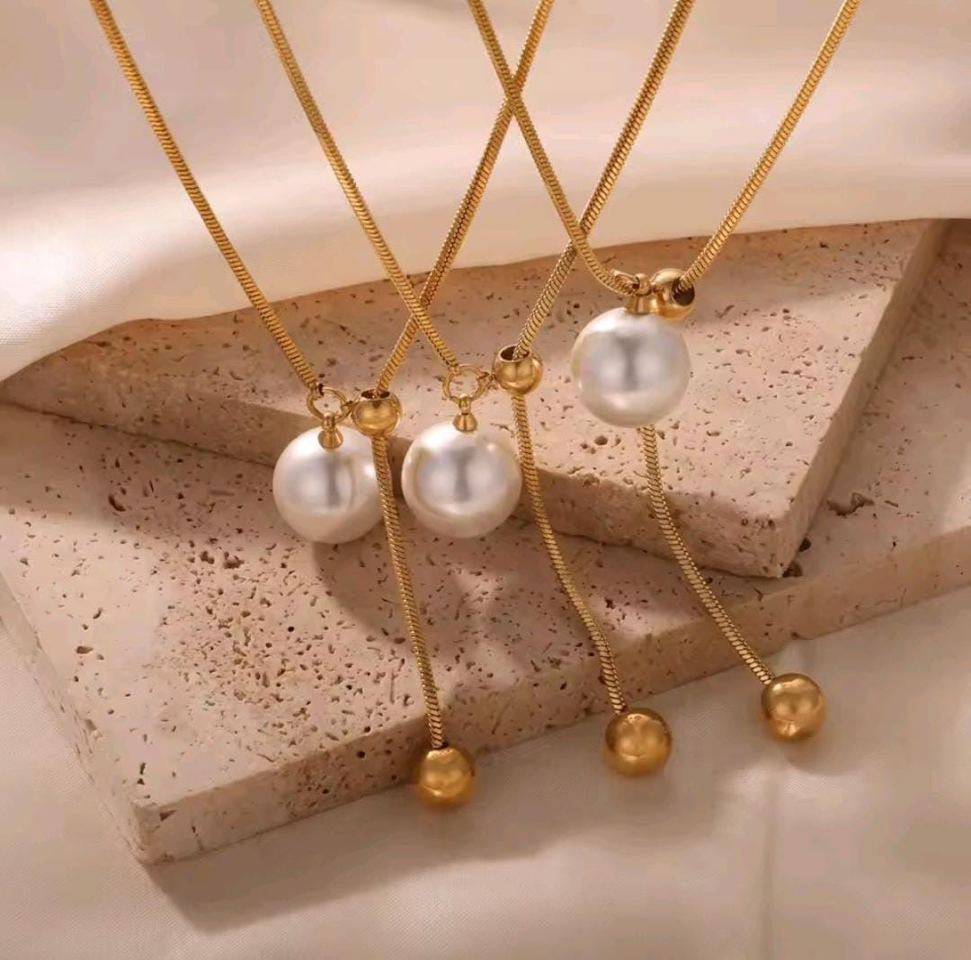 Pearl Length Necklace