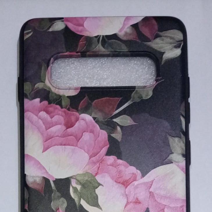 S 10 plus Instock Cover