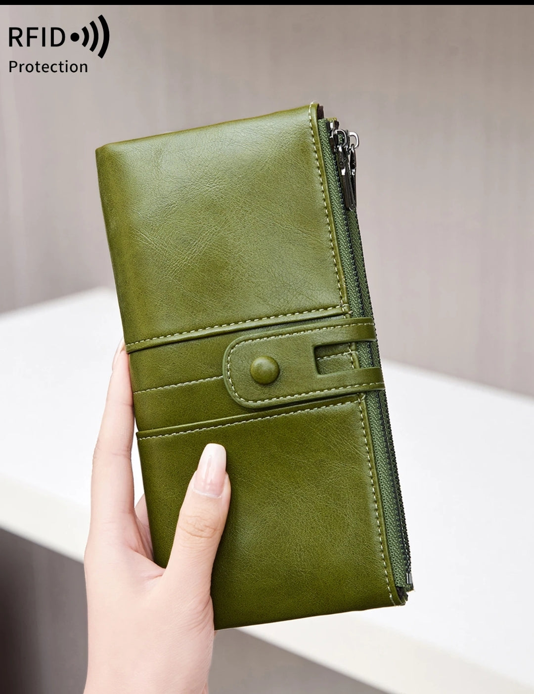 Multi Compartment Wallet