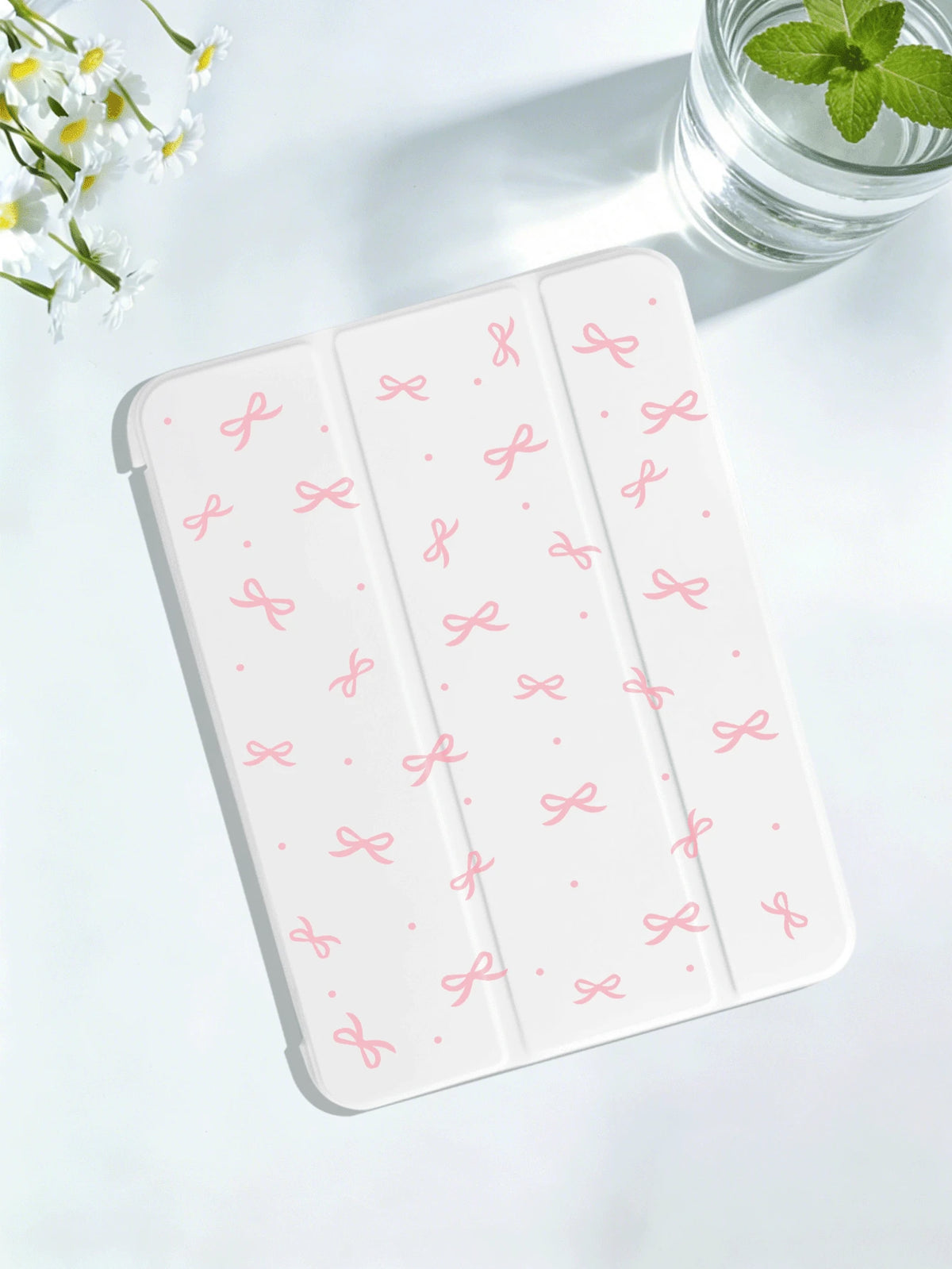 White Bow Print Tri-Fold Tablet Case