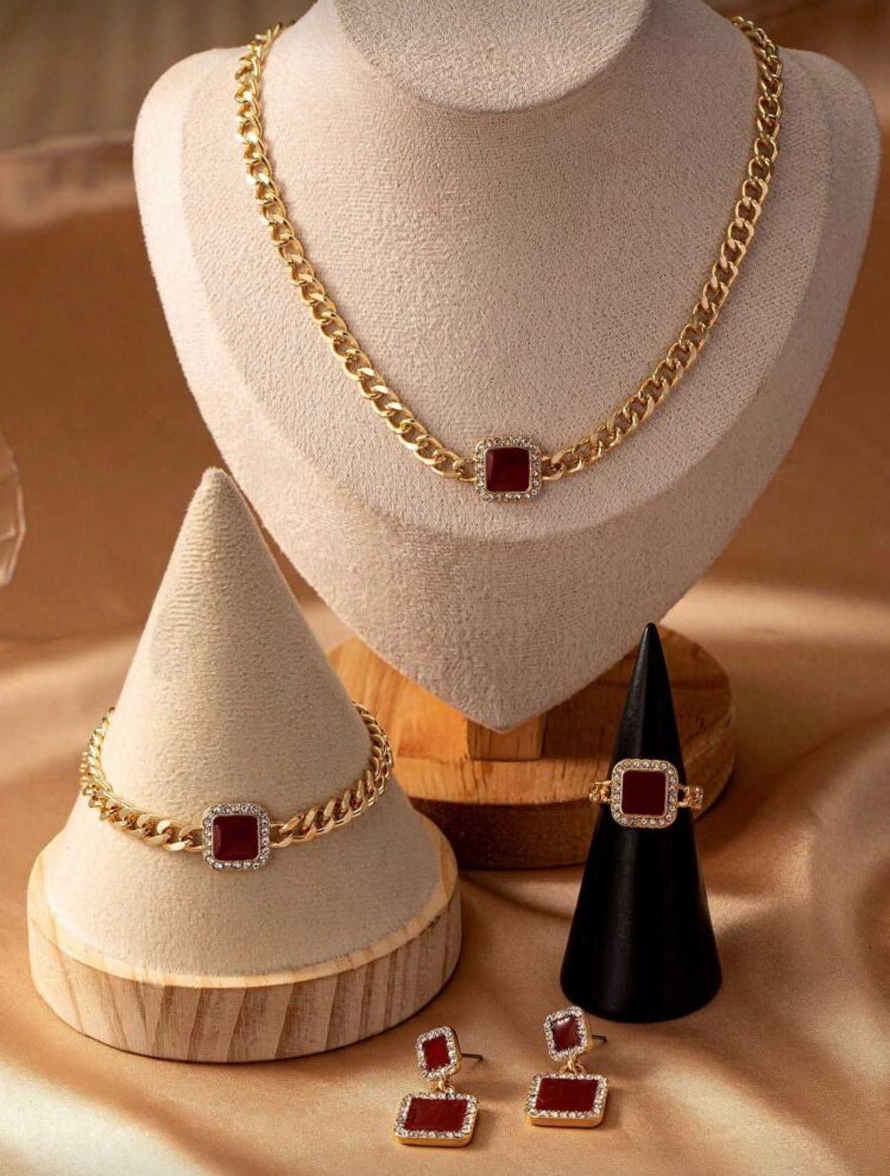4 pcs royal set