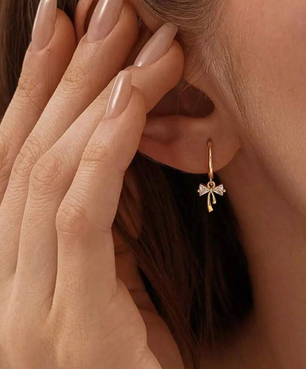 Bow Dangles