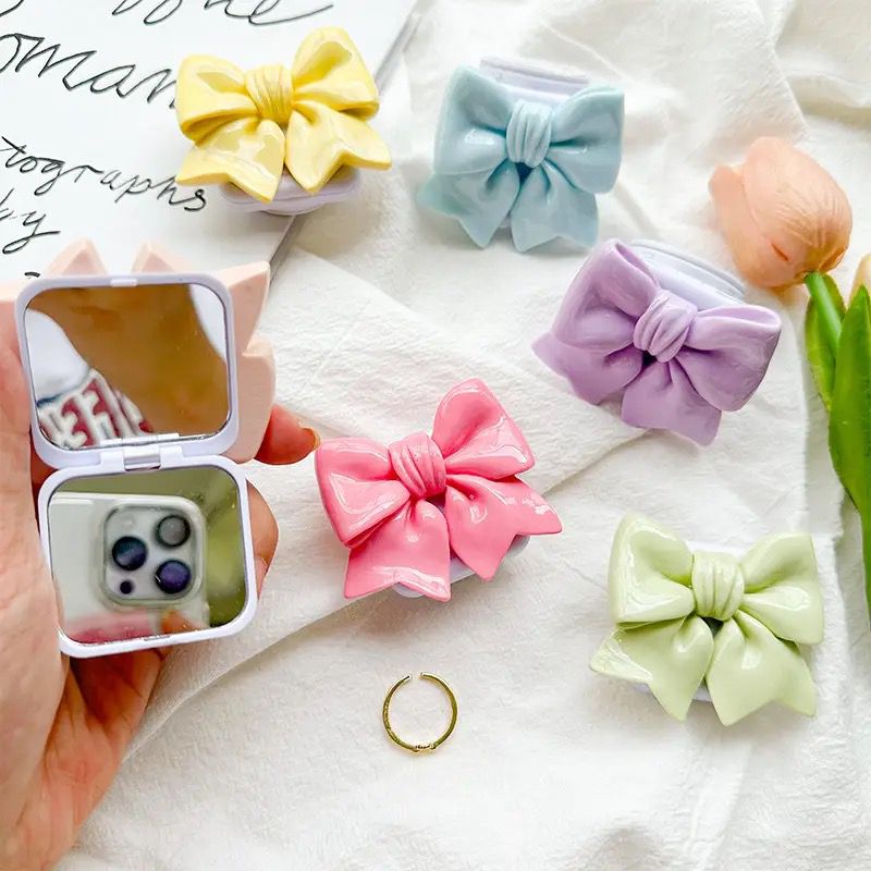 Bow Pop Socket – Brooched