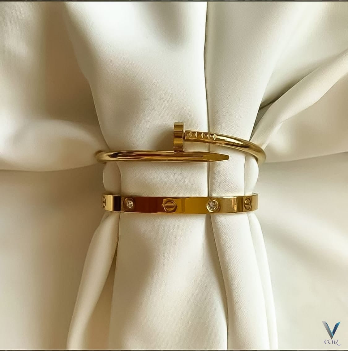 Cuff Bracelet Duo
