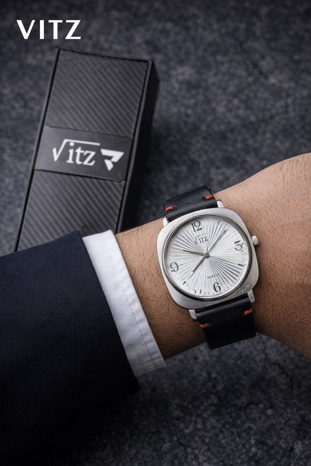Vitz Men Statement Watch