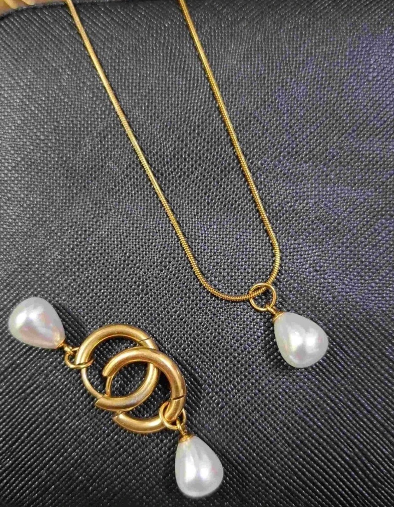 Tear Drop Pearl Set