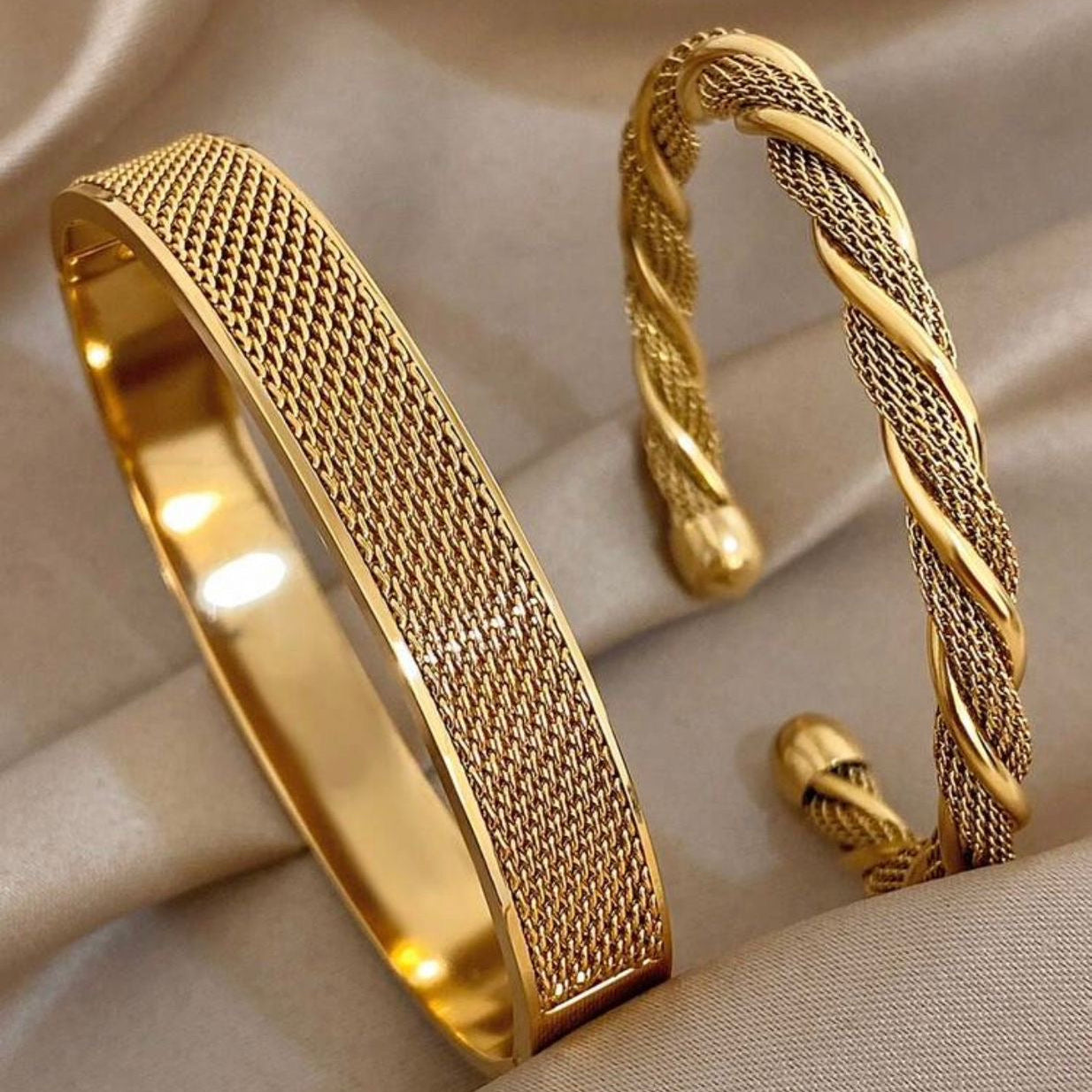 Luxury 18K Gold Plated Stainless Steel Bangles/ Bracelet