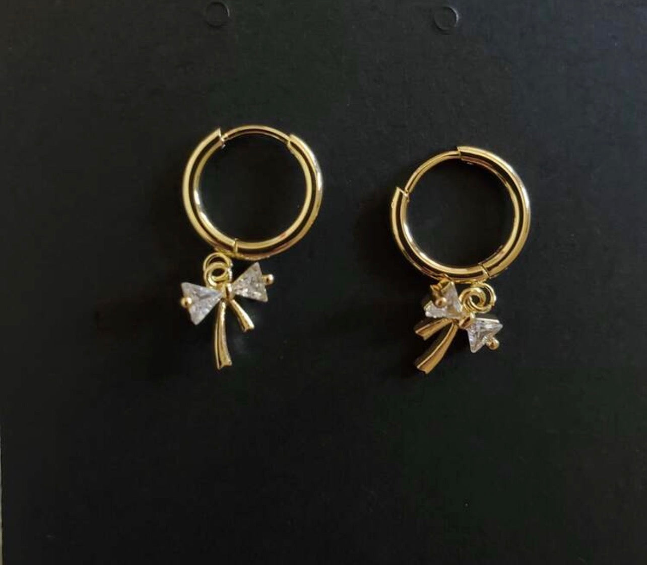 Bow Dangles