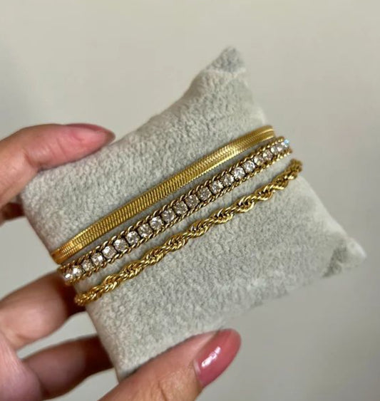 Gold Glam Trio Bracelets✨