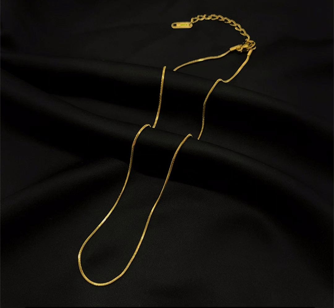 Whisper Neck Chain