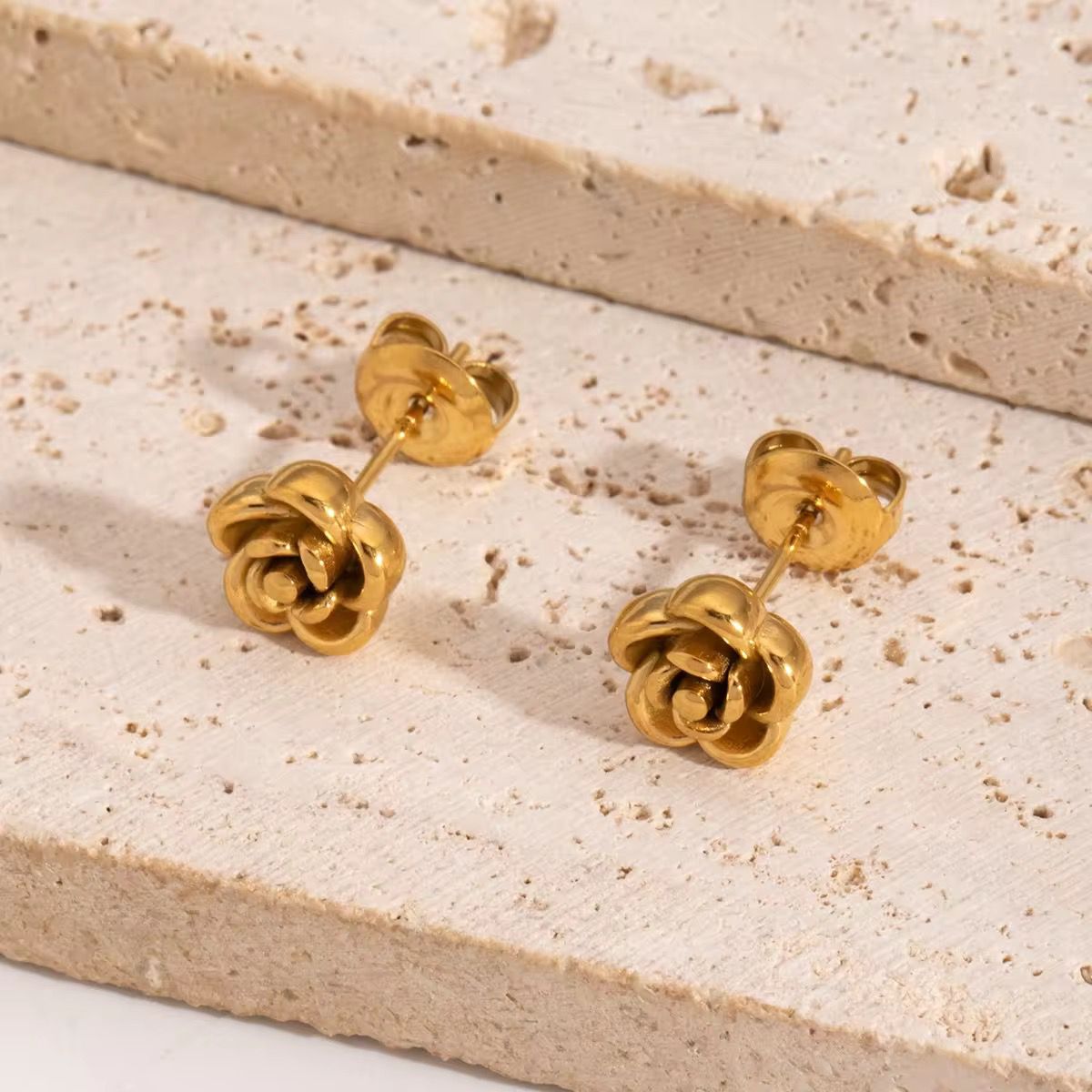 Rose Bouquet - Rose Studs