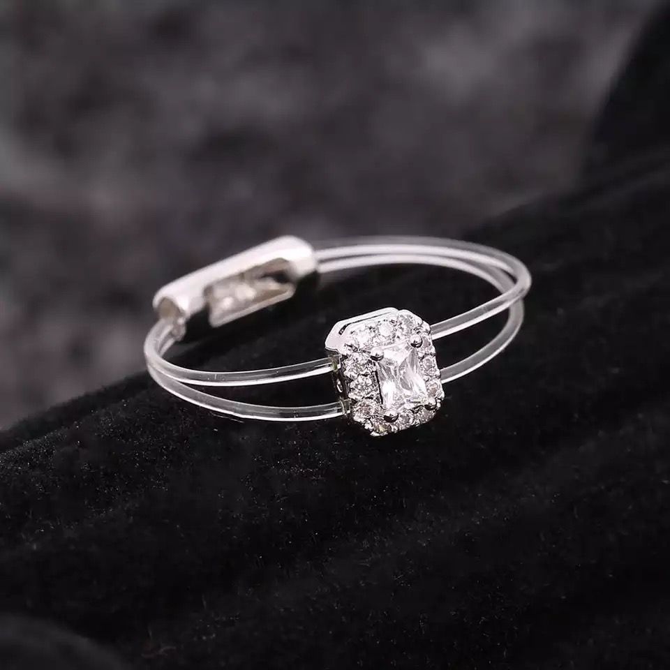 Invisible Ring
